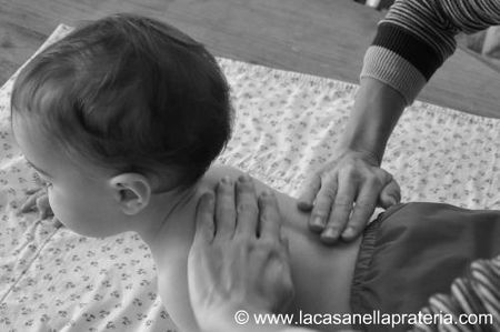 Massaggio neonato 6