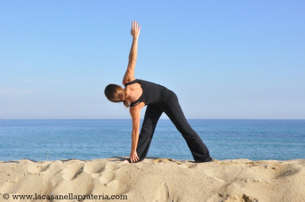 Trikonasana
