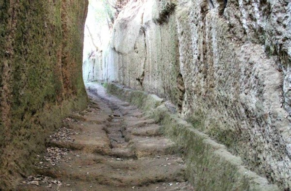 VIE-CAVE2